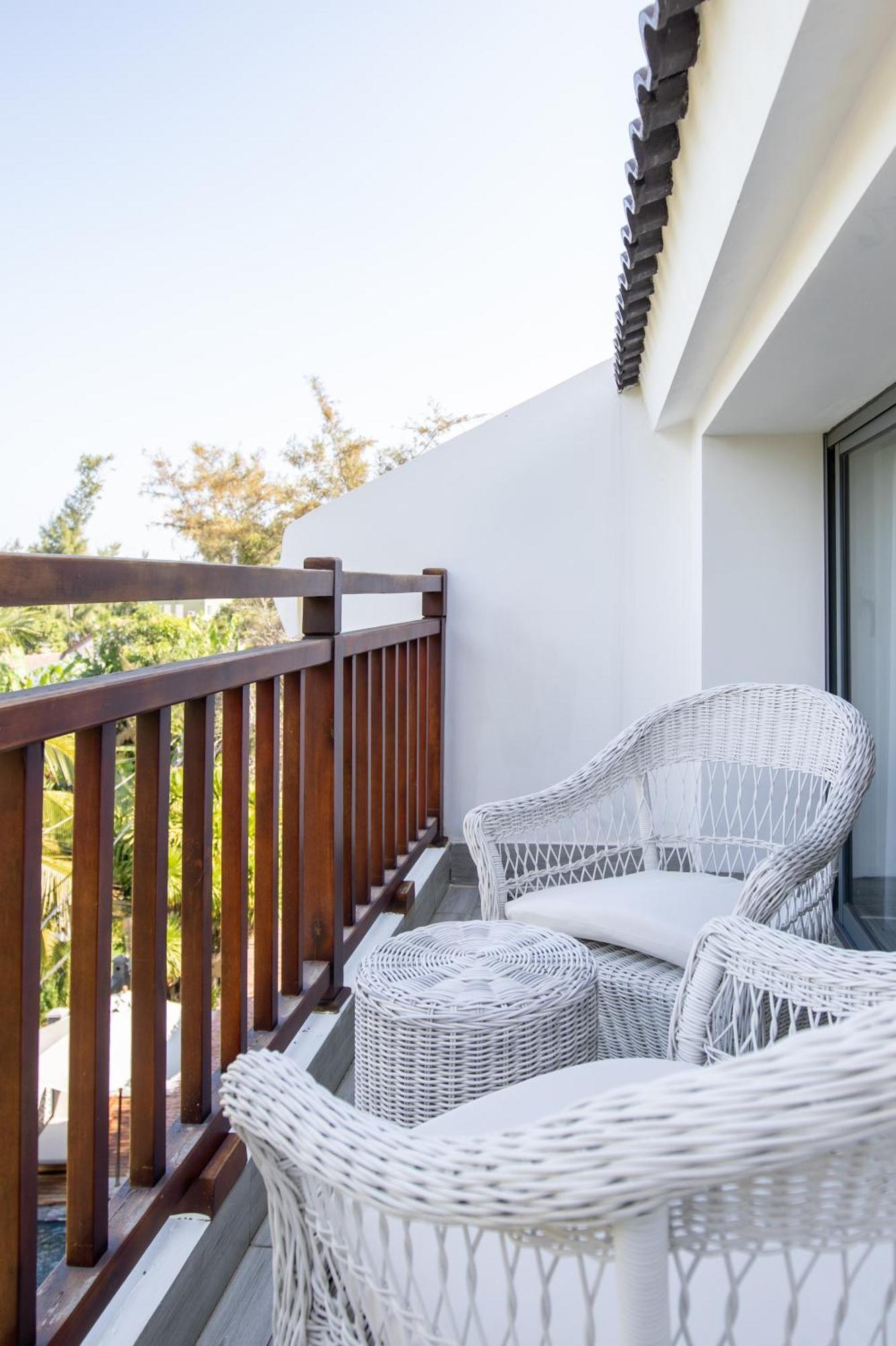 The Watermark Beachside Hotel Hoi An Exterior photo